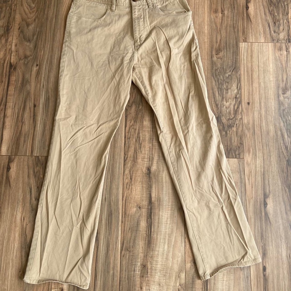 Perry Ellis tan pants, perfect condition, one size